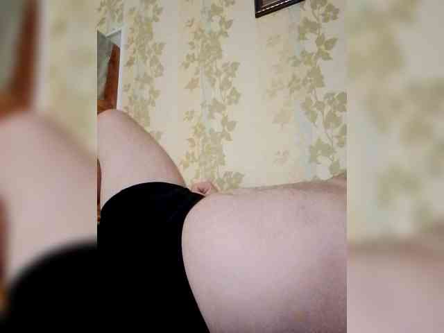 Guitarist1 Live Webcam on BongaCams