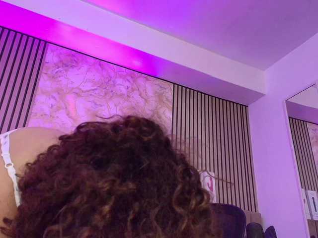 juliramirez2's BongaCams show and profile