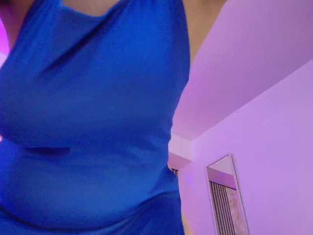 juliramirez2's BongaCams show and profile