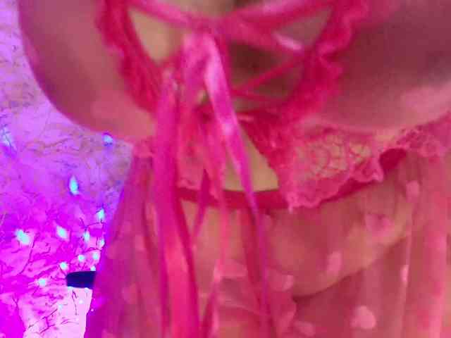 juliramirez2 Live Webcam on BongaCams