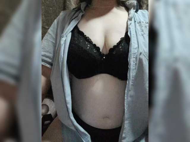 Iriska2025 from BongaCams is Freechat