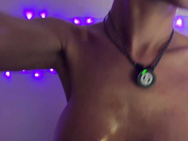 FantasyBaby's BongaCams show and profile