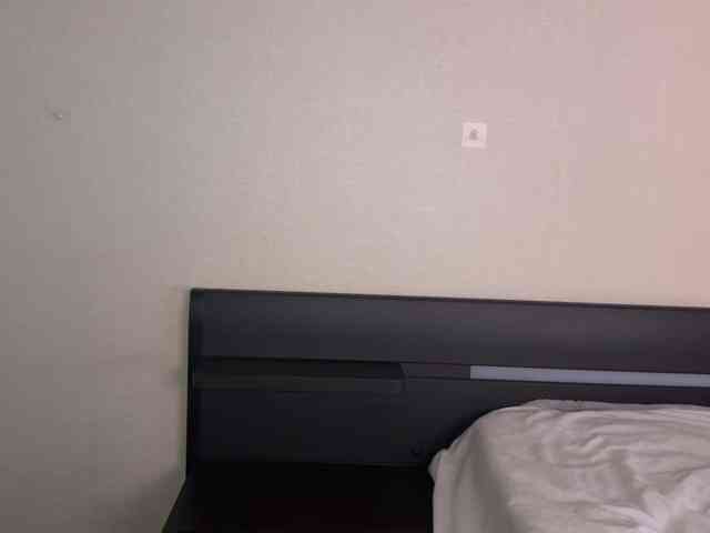 Fantasy_Moonlight webcam