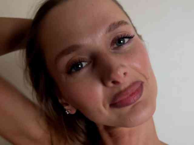 FantasyBaby webcam