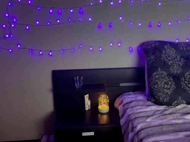 Fantasy_Moonlight webcam