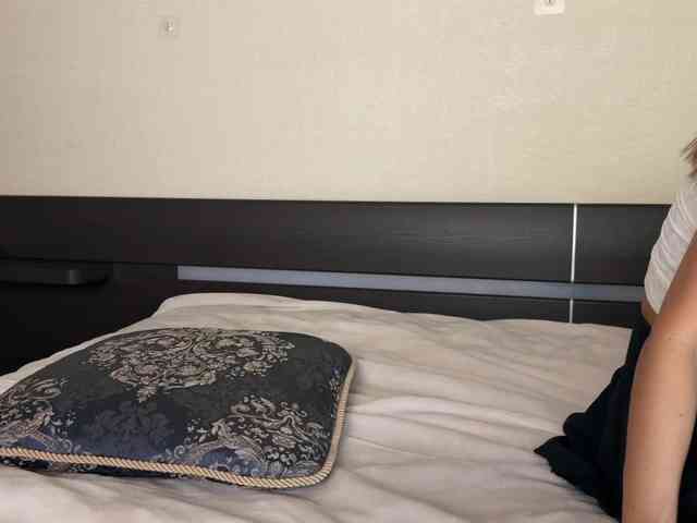 Fantasy_Moonlight webcam