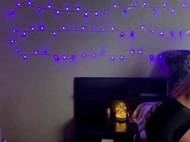 Fantasy_Moonlight webcam