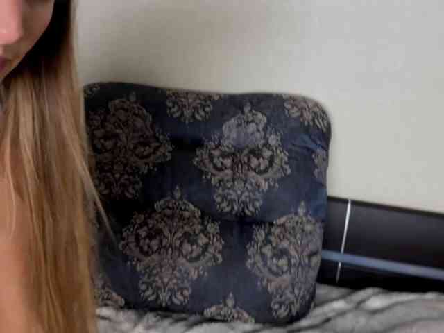 Fantasy_Moonlight webcam