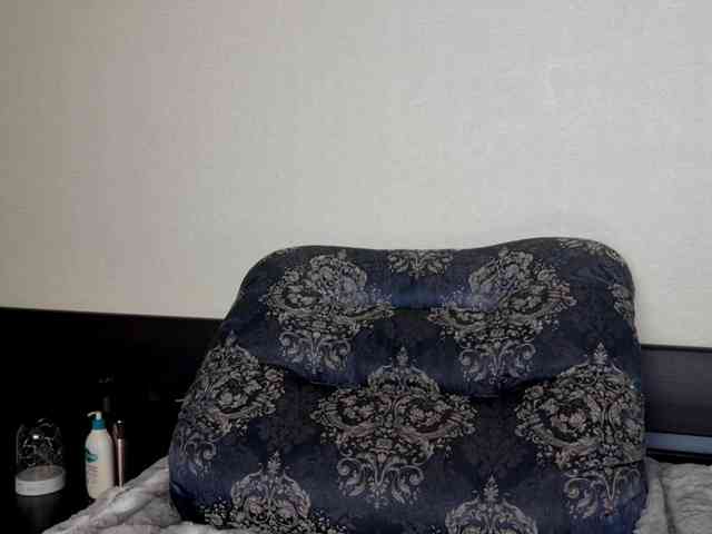 Fantasy_Moonlight webcam