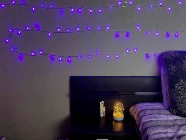 Fantasy_Moonlight webcam