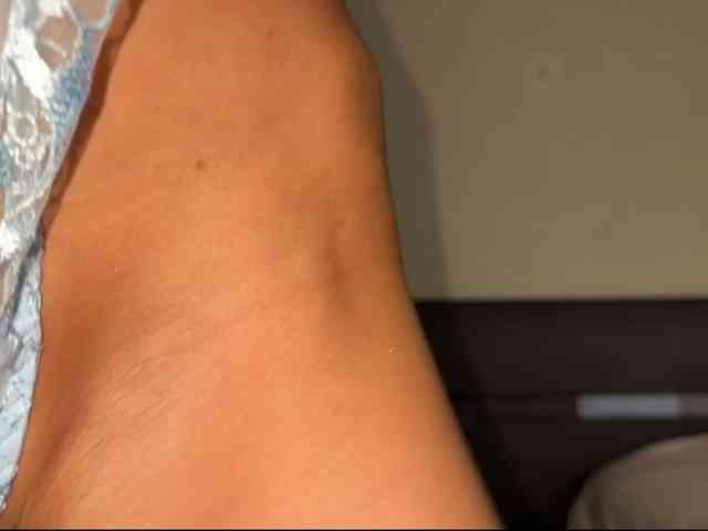 Fantasy_Moonlight webcam