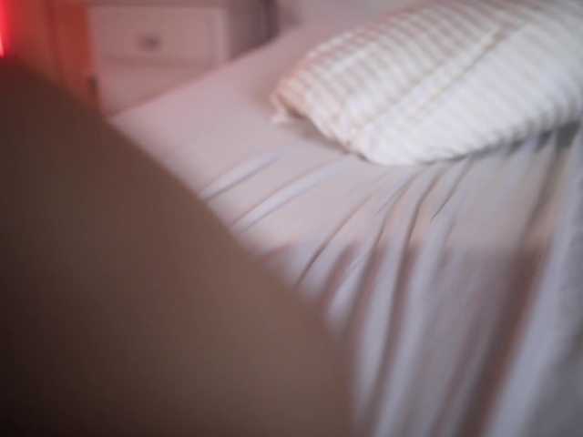 suzysuz's BongaCams show and profile