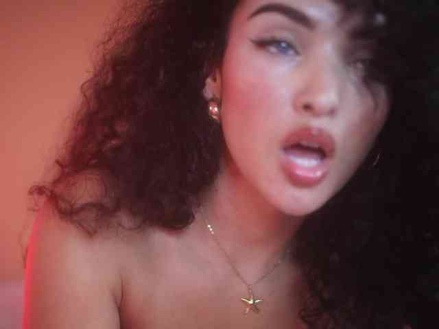 suzysuz webcam