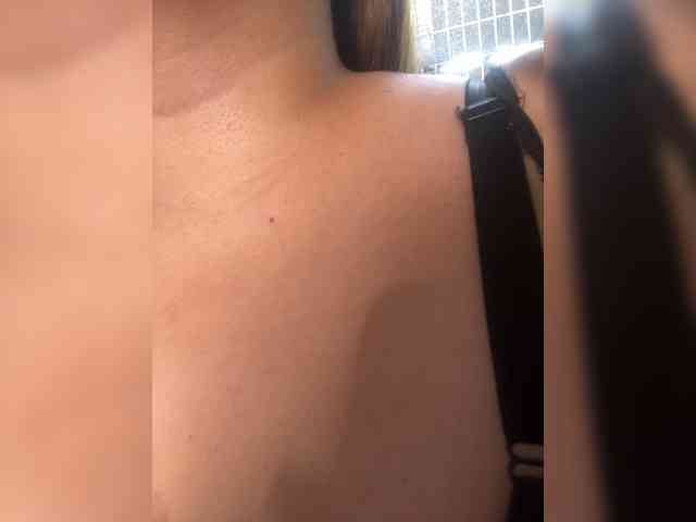 IsabelCarter webcam