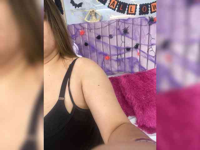 IsabelCarter webcam
