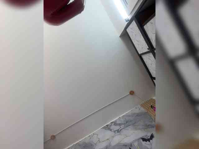 IsabelCarter webcam