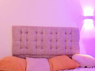 Dakota-Mars Porn Show