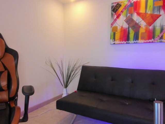 Dakota-Mars's BongaCams show and profile