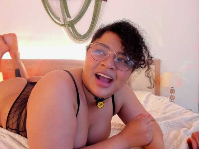 Dakota-Mars's BongaCams show and profile