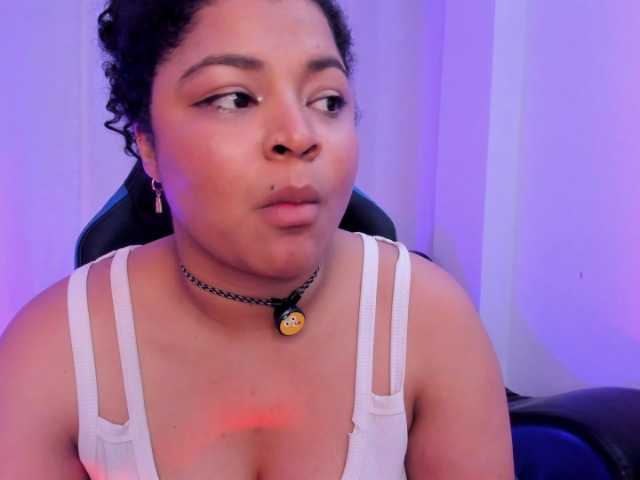 Dakota-Mars's BongaCams show and profile