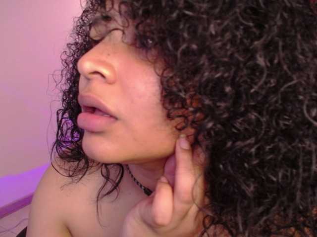 Dakota-Mars's BongaCams show and profile