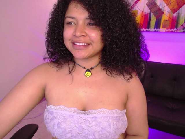 Dakota-Mars's BongaCams show and profile