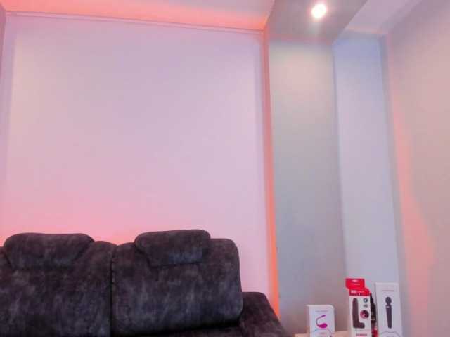 Dakota-Mars's BongaCams show and profile