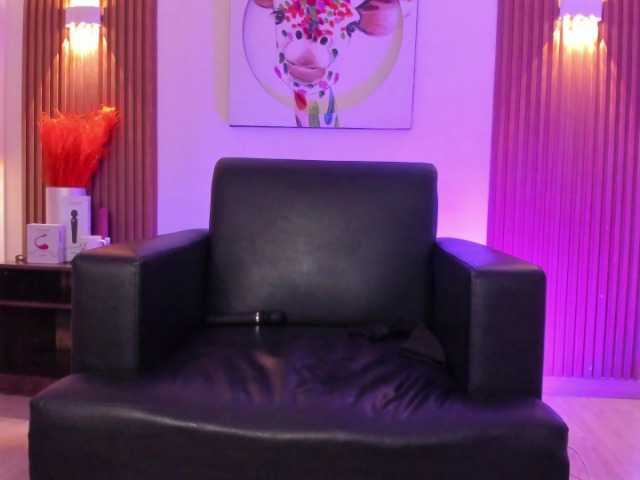 Dakota-Mars's BongaCams show and profile