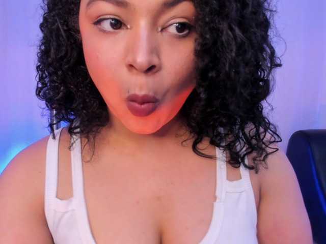 Dakota-Mars's BongaCams show and profile