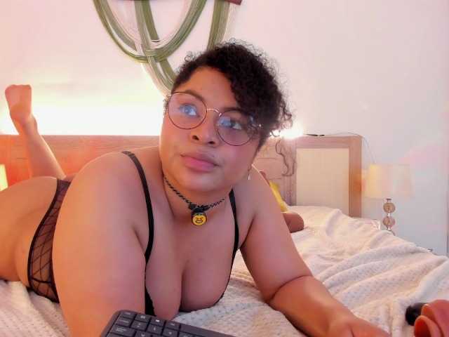 Dakota-Mars's BongaCams show and profile