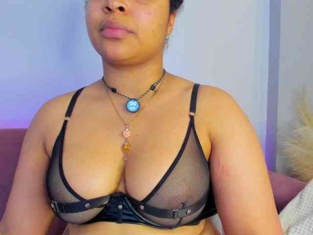 Dakota-Mars Live Webcam on BongaCams