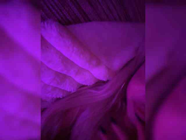 sweetiepiesss webcam