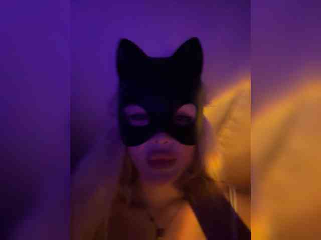 sweetiepiesss webcam