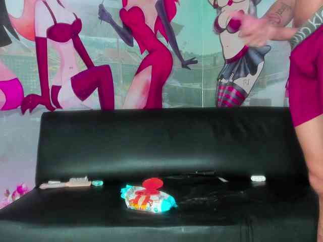 AmazingGroupHot69 webcam