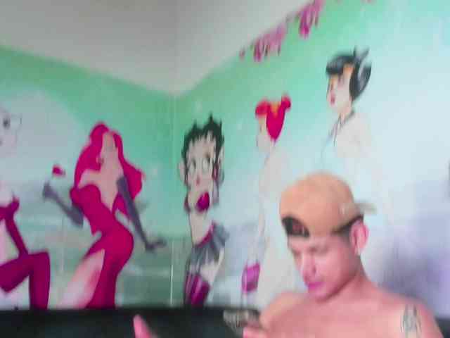 AmazingGroupHot69 webcam