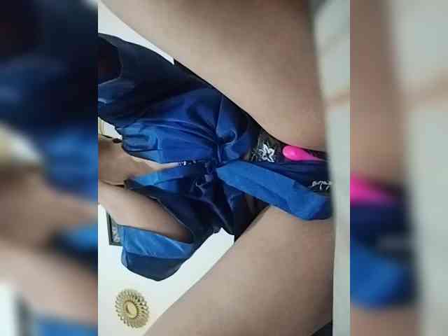 LuanaFranccesca webcam