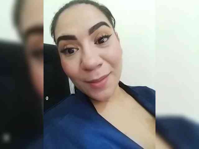 LuanaFranccesca webcam
