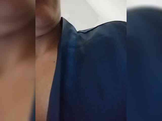 LuanaFranccesca webcam