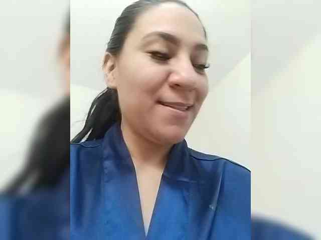 LuanaFranccesca webcam