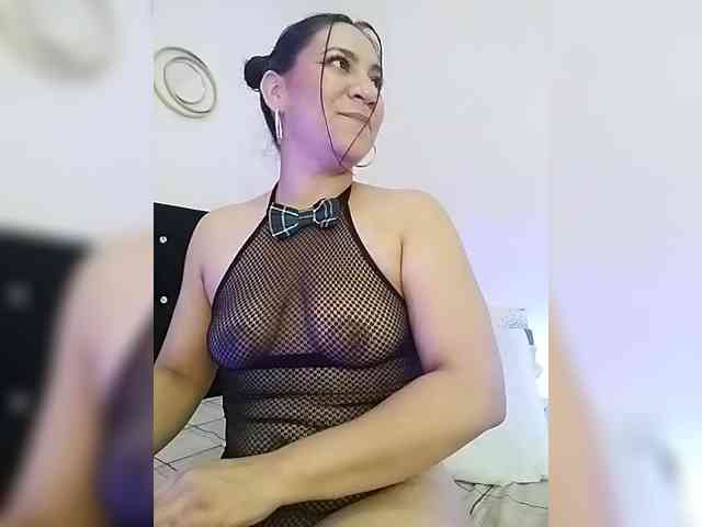 LuanaFranccesca webcam