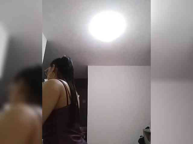 LuanaFranccesca webcam