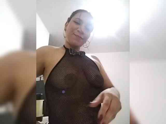 LuanaFranccesca webcam