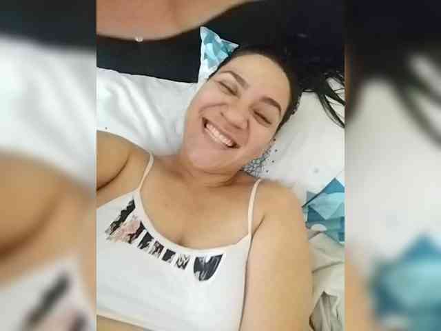 LuanaFranccesca webcam