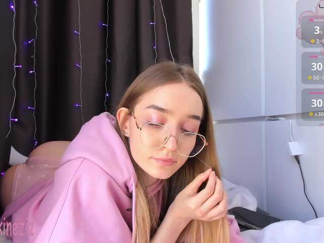 Polikinesis's BongaCams show and profile