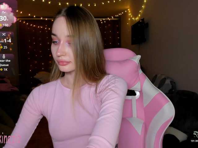 Polikinesis's BongaCams show and profile