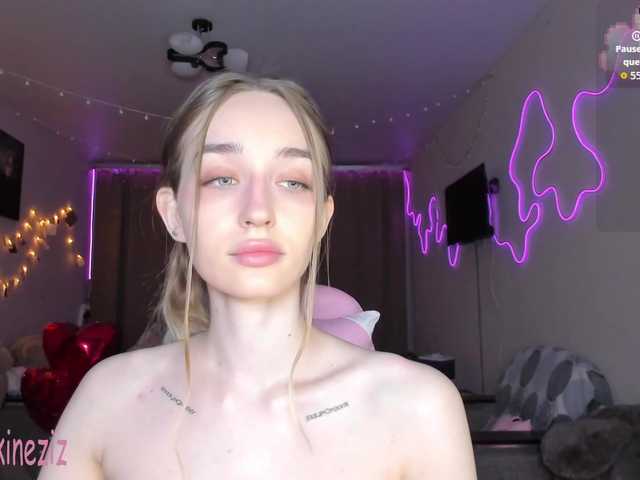 Polikinesis's BongaCams show and profile