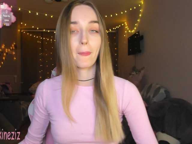 Polikinesis's BongaCams show and profile