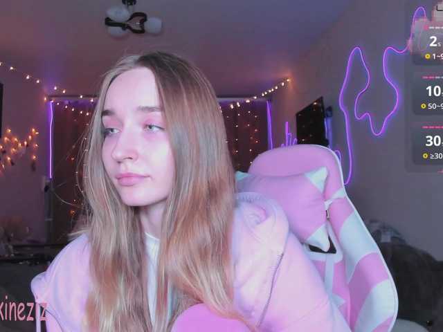 Polikinesis's BongaCams show and profile