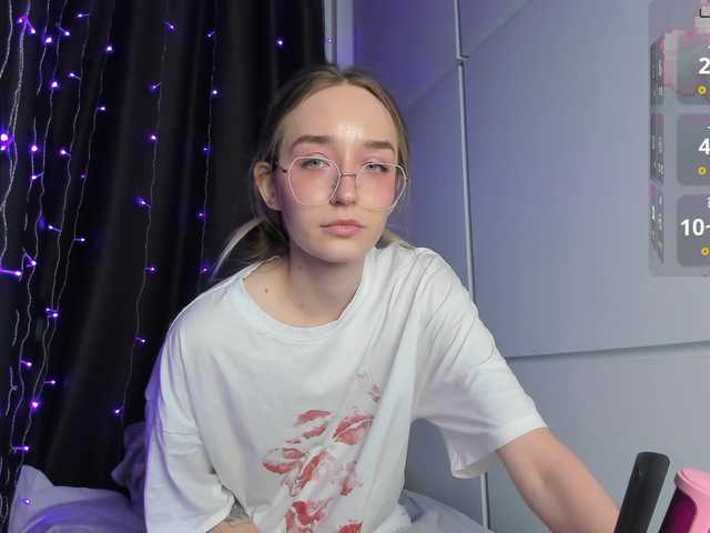 Polikinesis's BongaCams show and profile