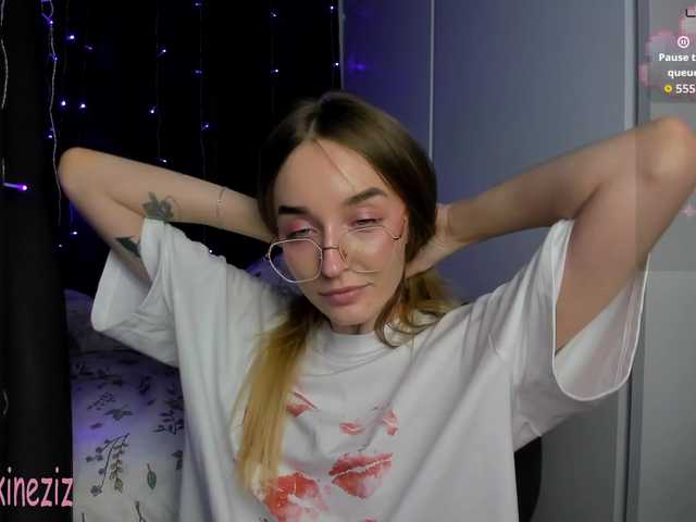 Polikinesis's BongaCams show and profile